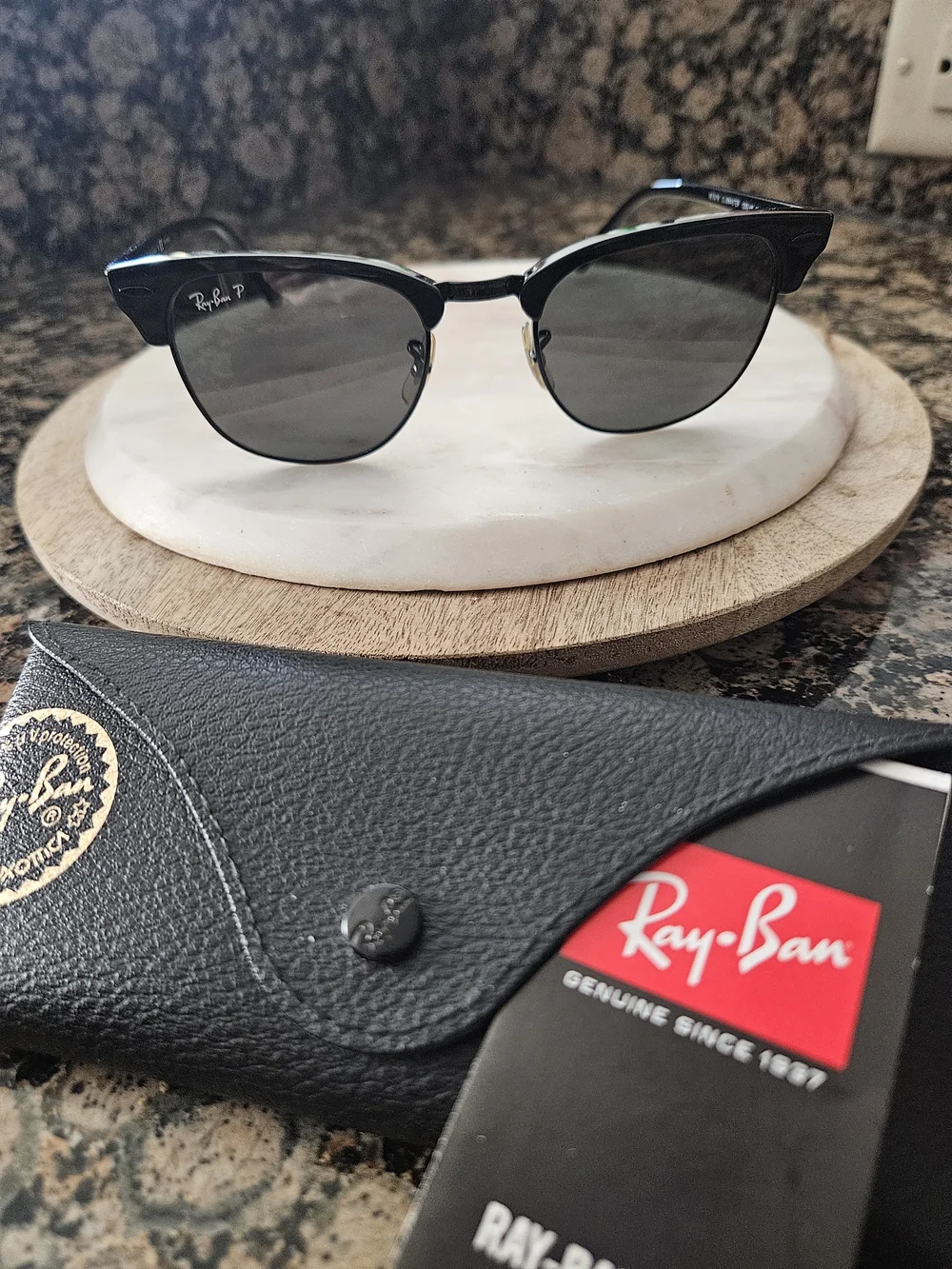 Ray-Ban Polarized Clubmaster Sunglasses in Black